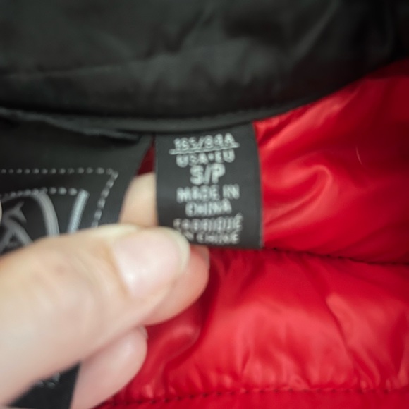 Stormtech performance ladies vest. Red and black - Picture 6 of 11